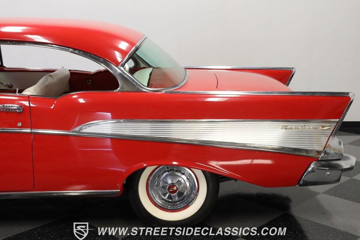 Chevrolet-Bel-Air150210-1957-Red-Red-2329-23