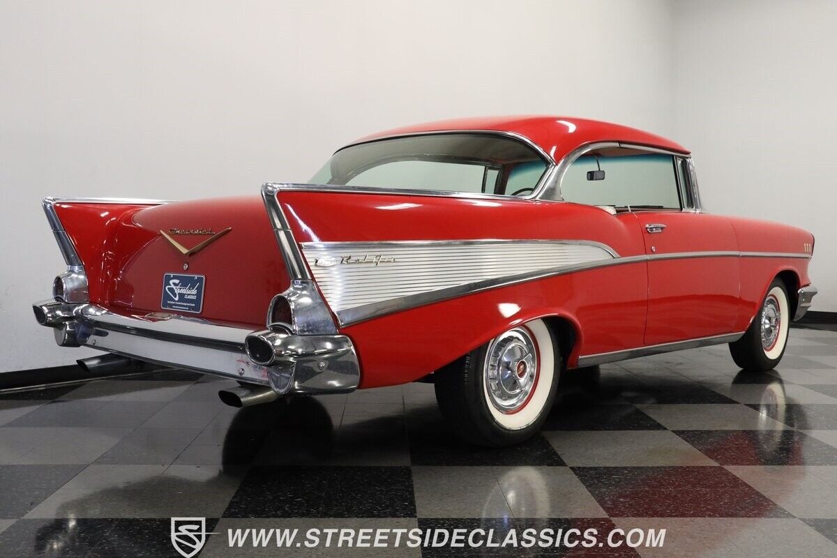 Chevrolet-Bel-Air150210-1957-Red-Red-2329-25