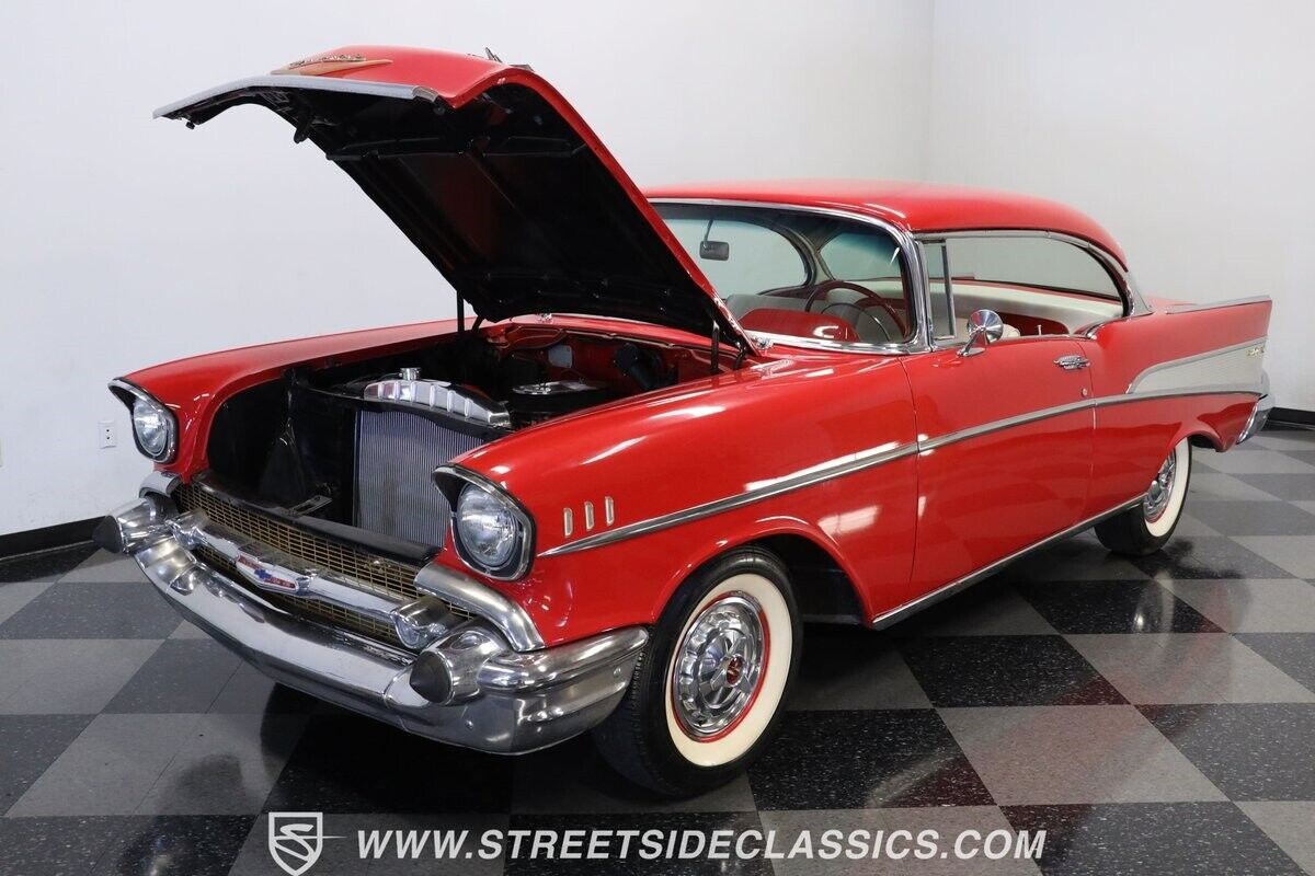 Chevrolet-Bel-Air150210-1957-Red-Red-2329-29