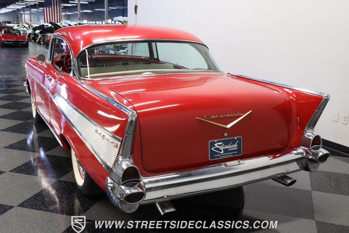 Chevrolet-Bel-Air150210-1957-Red-Red-2329-7