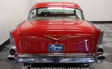 Chevrolet-Bel-Air150210-1957-Red-Red-2329-8