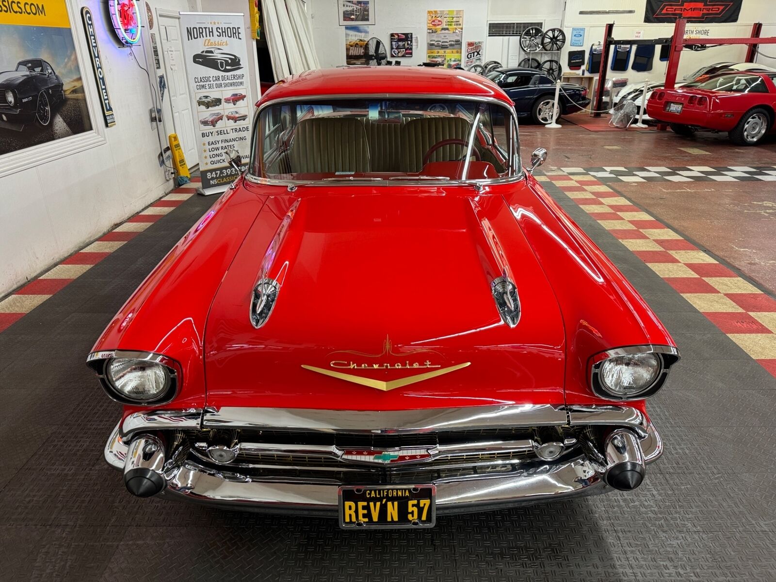 Chevrolet-Bel-Air150210-1957-Red-Tan-3653-6