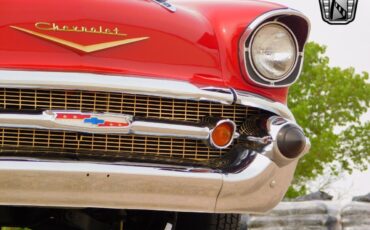 Chevrolet-Bel-Air150210-1957-Red-White-6194-8