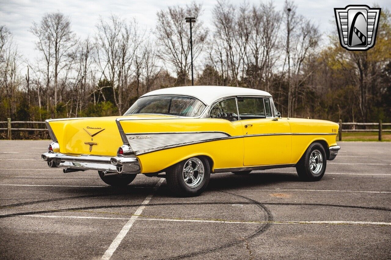 Chevrolet-Bel-Air150210-1957-Yellow-Black-4020-6