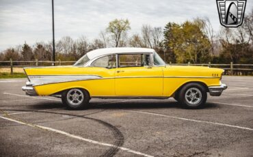 Chevrolet-Bel-Air150210-1957-Yellow-Black-4020-7