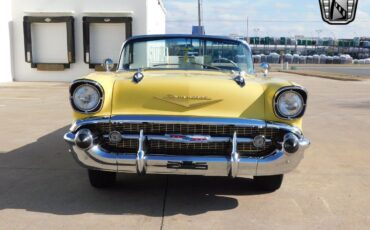 Chevrolet-Bel-Air150210-1957-Yellow-Yellow-37562-5