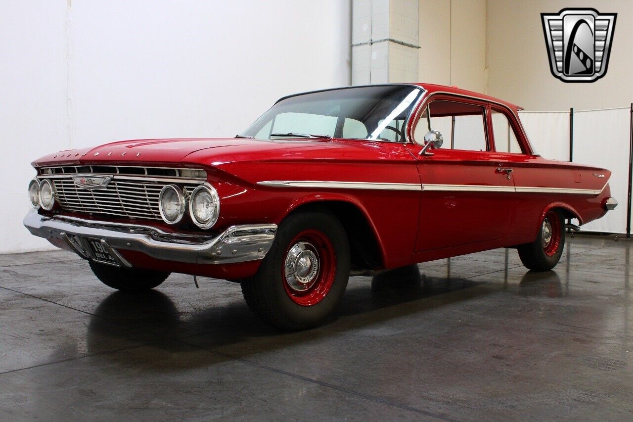 Chevrolet-Bel-Air150210-1961-Red-Red-51789-11