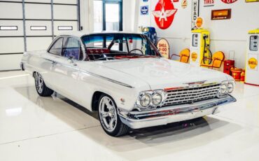 Chevrolet-Bel-Air150210-1962-White-28983-38