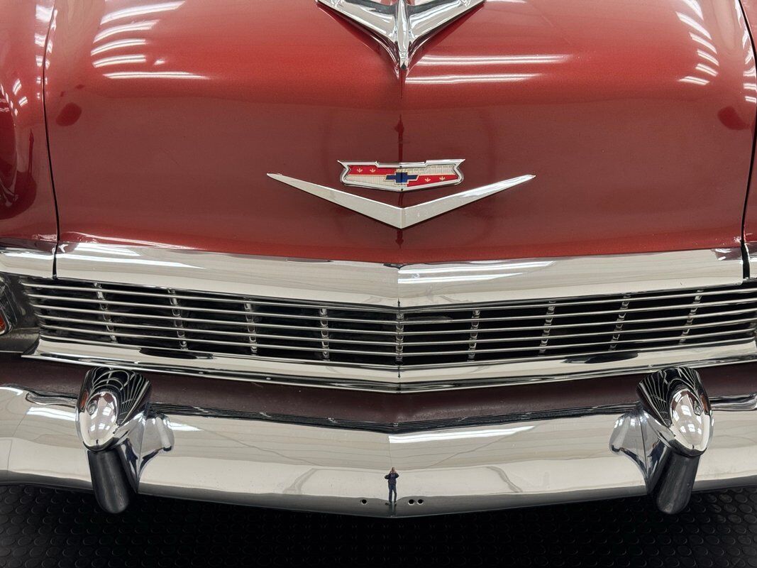 Chevrolet-Bel-Air150210-Berline-1956-Red-Gray-169163-8