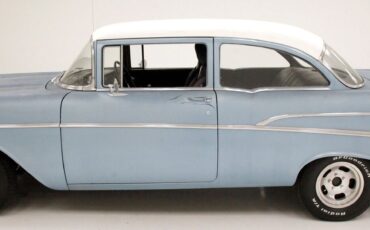 Chevrolet-Bel-Air150210-Berline-1957-Blue-Black-316469-1