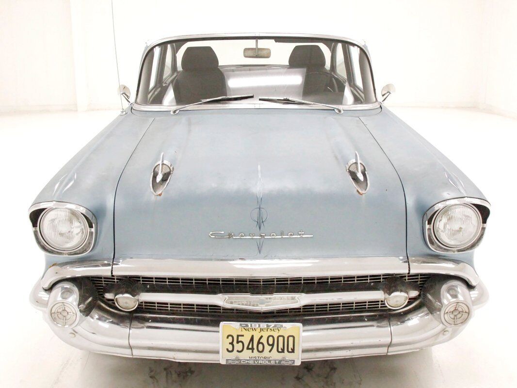 Chevrolet-Bel-Air150210-Berline-1957-Blue-Black-316469-6