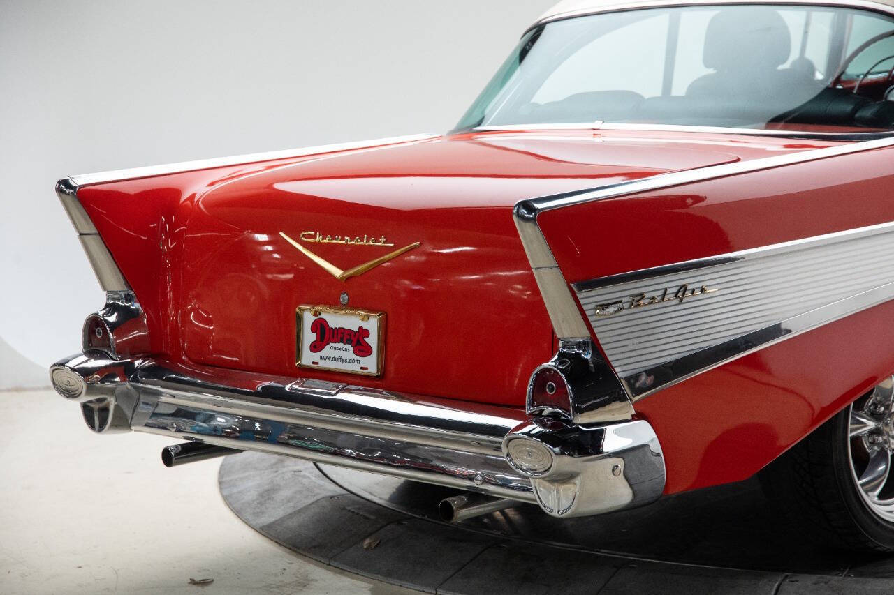 Chevrolet-Bel-Air150210-Berline-1957-Red-Black-632-8