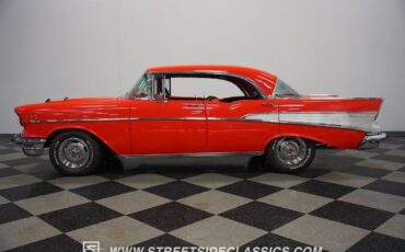 Chevrolet-Bel-Air150210-Berline-1957-Red-Red-145485-2