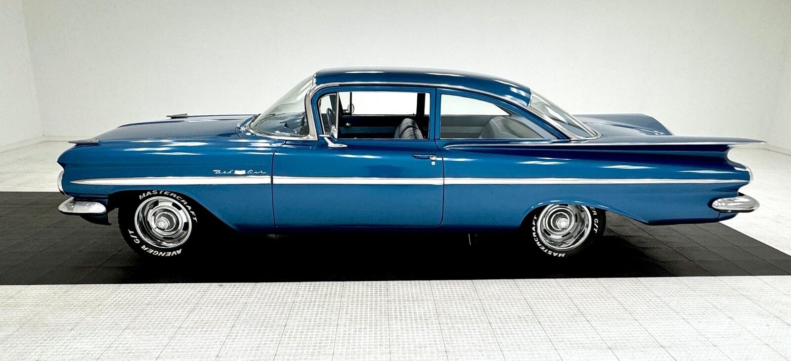 Chevrolet-Bel-Air150210-Berline-1959-Blue-Blue-64372-1