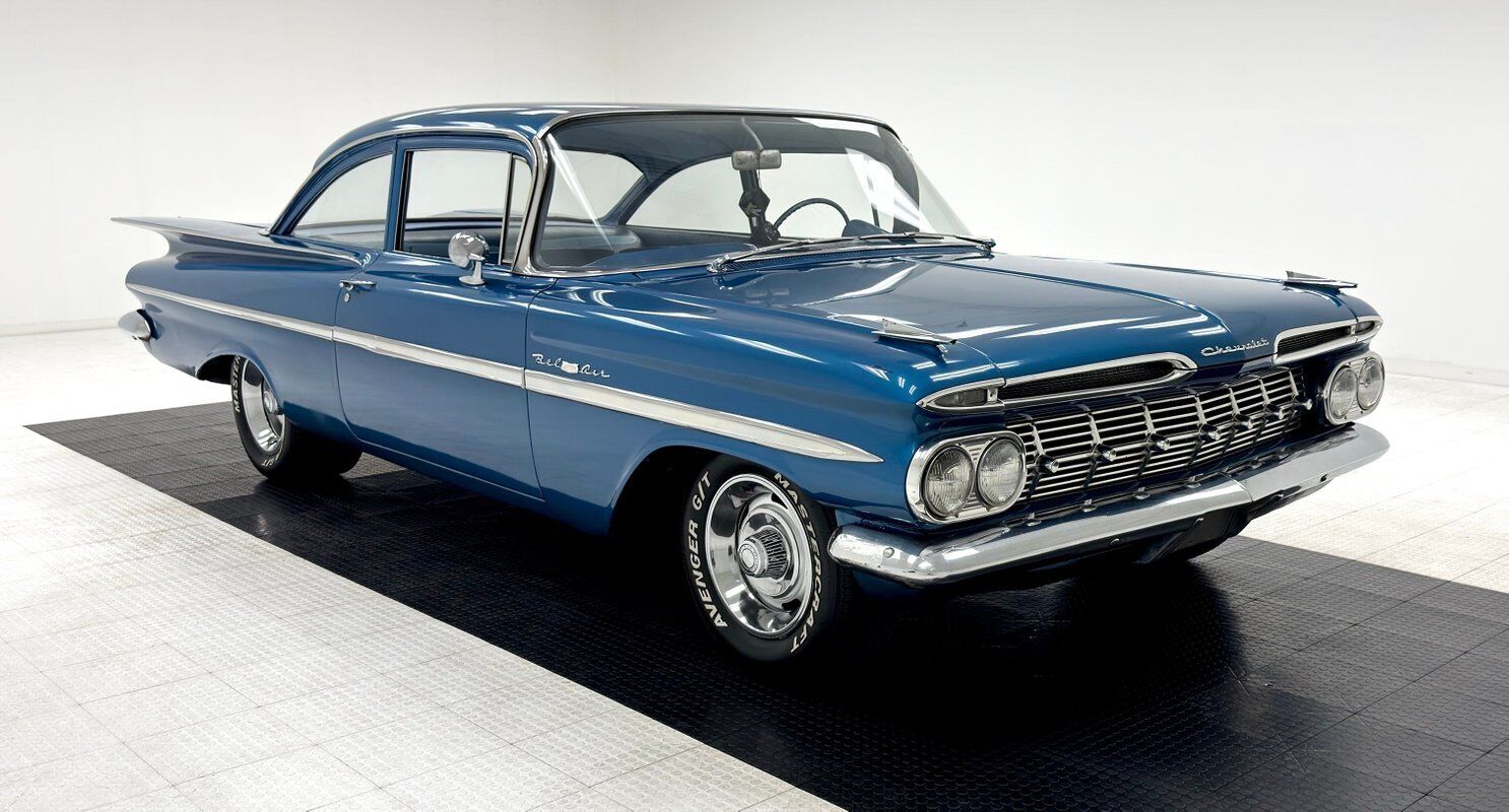 Chevrolet-Bel-Air150210-Berline-1959-Blue-Blue-64372-6