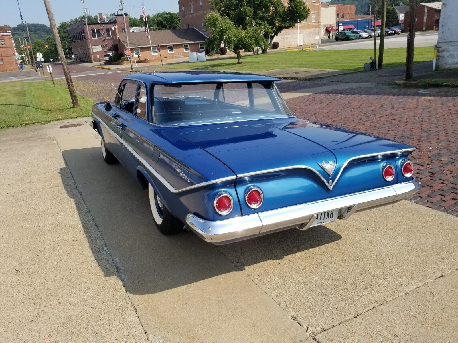 Chevrolet-Bel-Air150210-Berline-1961-172200-2