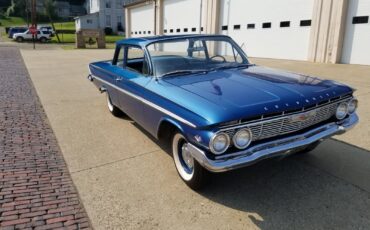 Chevrolet-Bel-Air150210-Berline-1961-172200-4