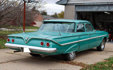 Chevrolet-Bel-Air150210-Berline-1961-Other-Color-Other-Color-58152-7