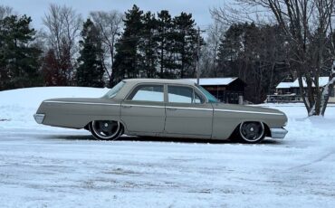 Chevrolet-Bel-Air150210-Berline-1962-Beige-Tan-93342-13