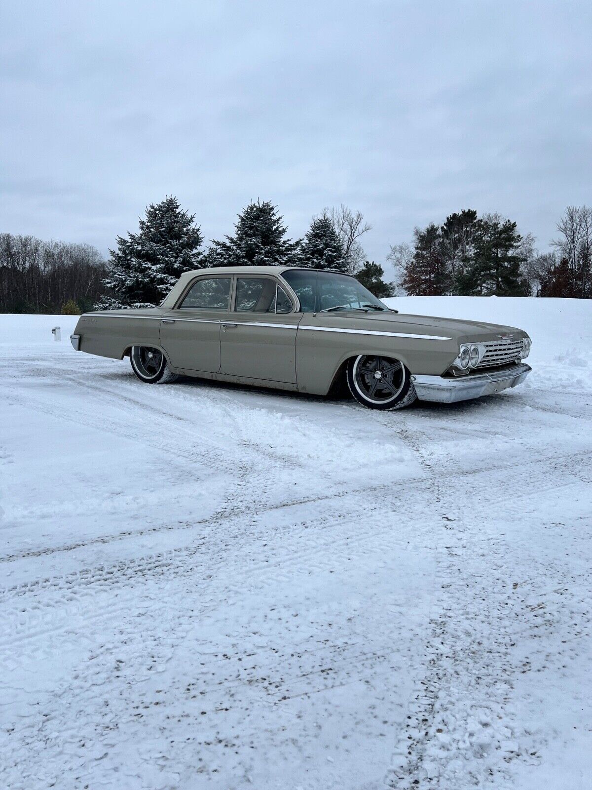 Chevrolet-Bel-Air150210-Berline-1962-Beige-Tan-93342-14