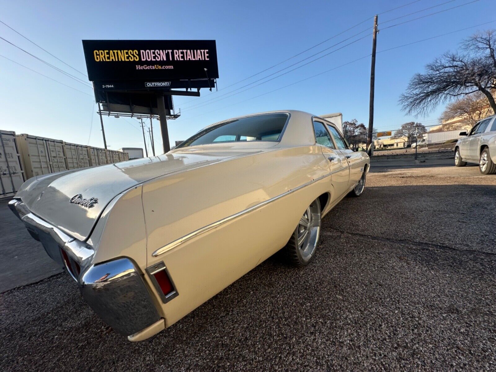 Chevrolet-Bel-Air150210-Berline-1968-White-177028-5