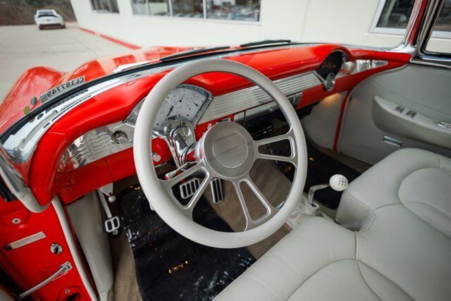 Chevrolet-Bel-Air150210-Coupe-1955-Red-Cream-1788-37