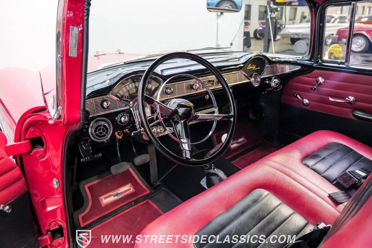 Chevrolet-Bel-Air150210-Coupe-1956-Red-Black-3449-4