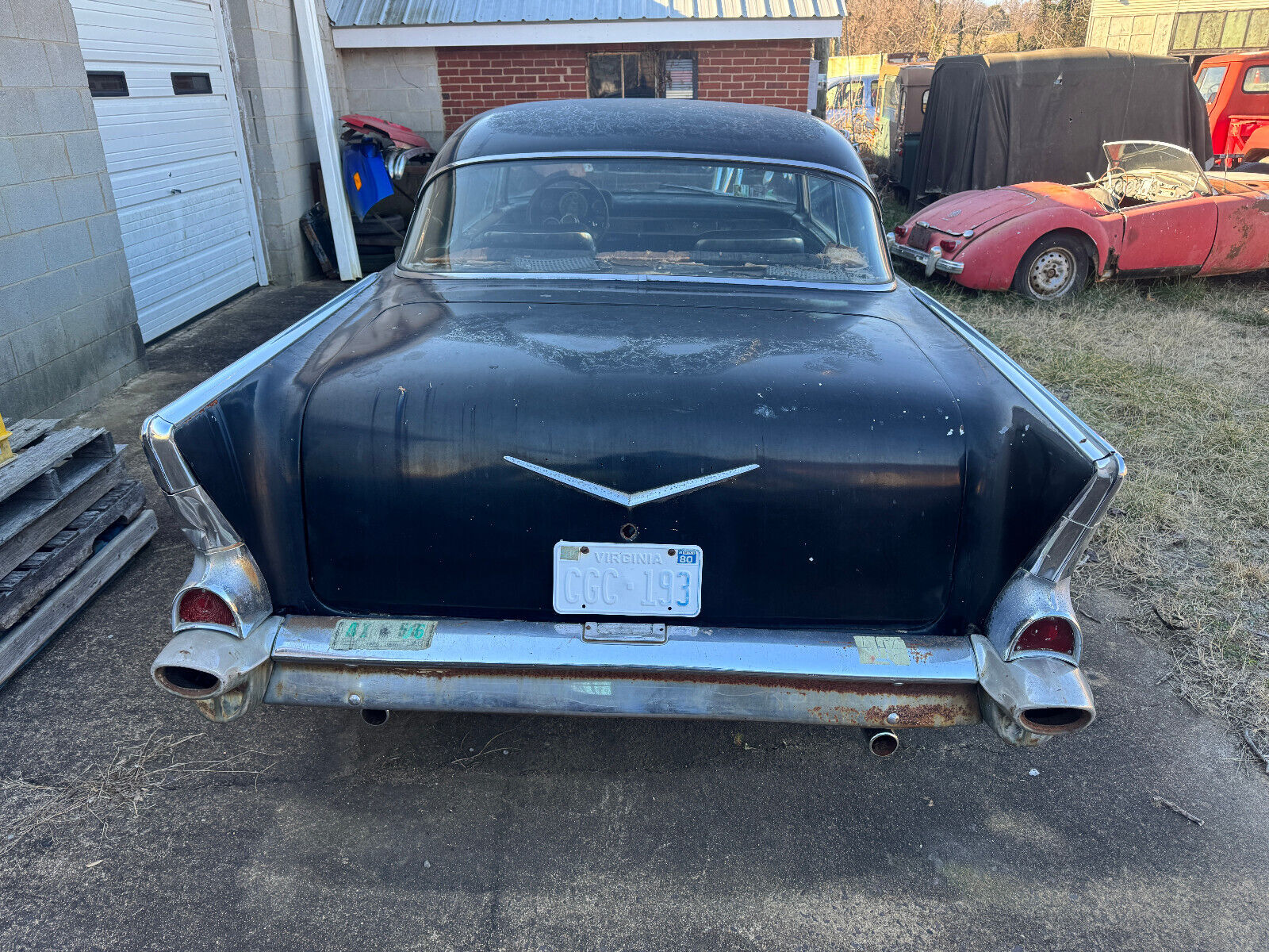 Chevrolet-Bel-Air150210-Coupe-1957-Black-160934-3