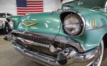 Chevrolet-Bel-Air150210-Coupe-1957-Green-Green-129955-9