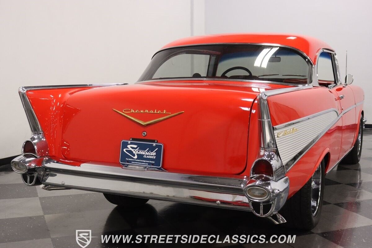 Chevrolet-Bel-Air150210-Coupe-1957-Red-Red-1521-9