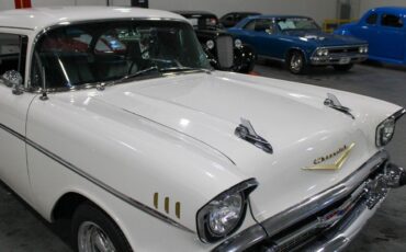 Chevrolet-Bel-Air150210-Coupe-1957-White-Black-135935-8