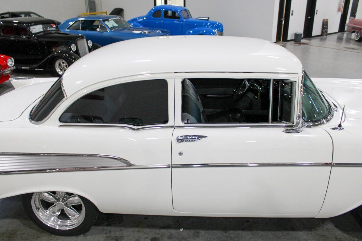 Chevrolet-Bel-Air150210-Coupe-1957-White-Black-135935-9