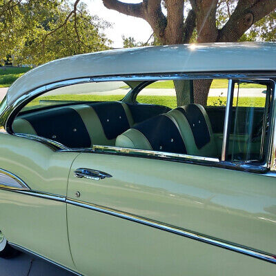 Chevrolet-Bel-Air150210-Coupe-1957-White-Black-155271-11