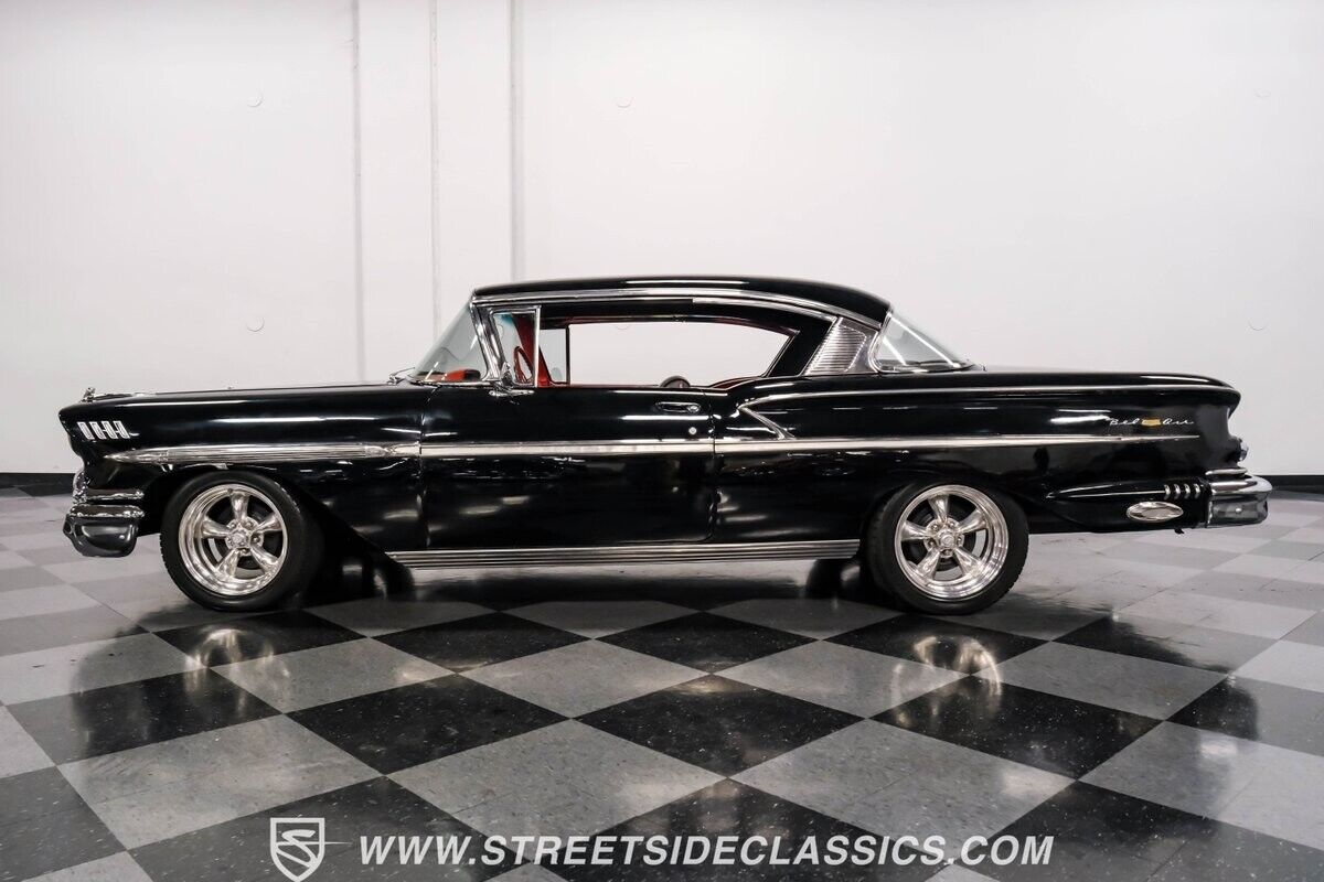 Chevrolet-Bel-Air150210-Coupe-1958-Black-Black-75044-2