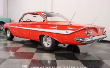 Chevrolet-Bel-Air150210-Coupe-1961-Red-Red-18831-6