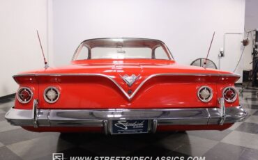 Chevrolet-Bel-Air150210-Coupe-1961-Red-Red-18831-8