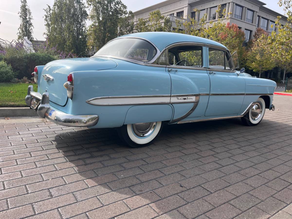 Chevrolet-Bel-air-1953-144841-1