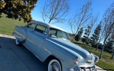 Chevrolet-Bel-air-1953-blue-20902-1