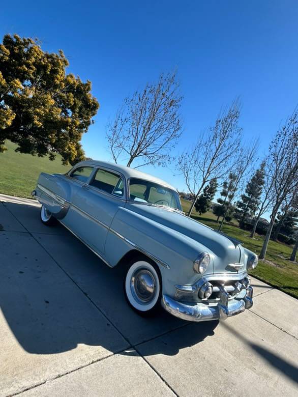 Chevrolet-Bel-air-1953-blue-20902-1