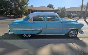 Chevrolet-Bel-air-1954-blue-125529