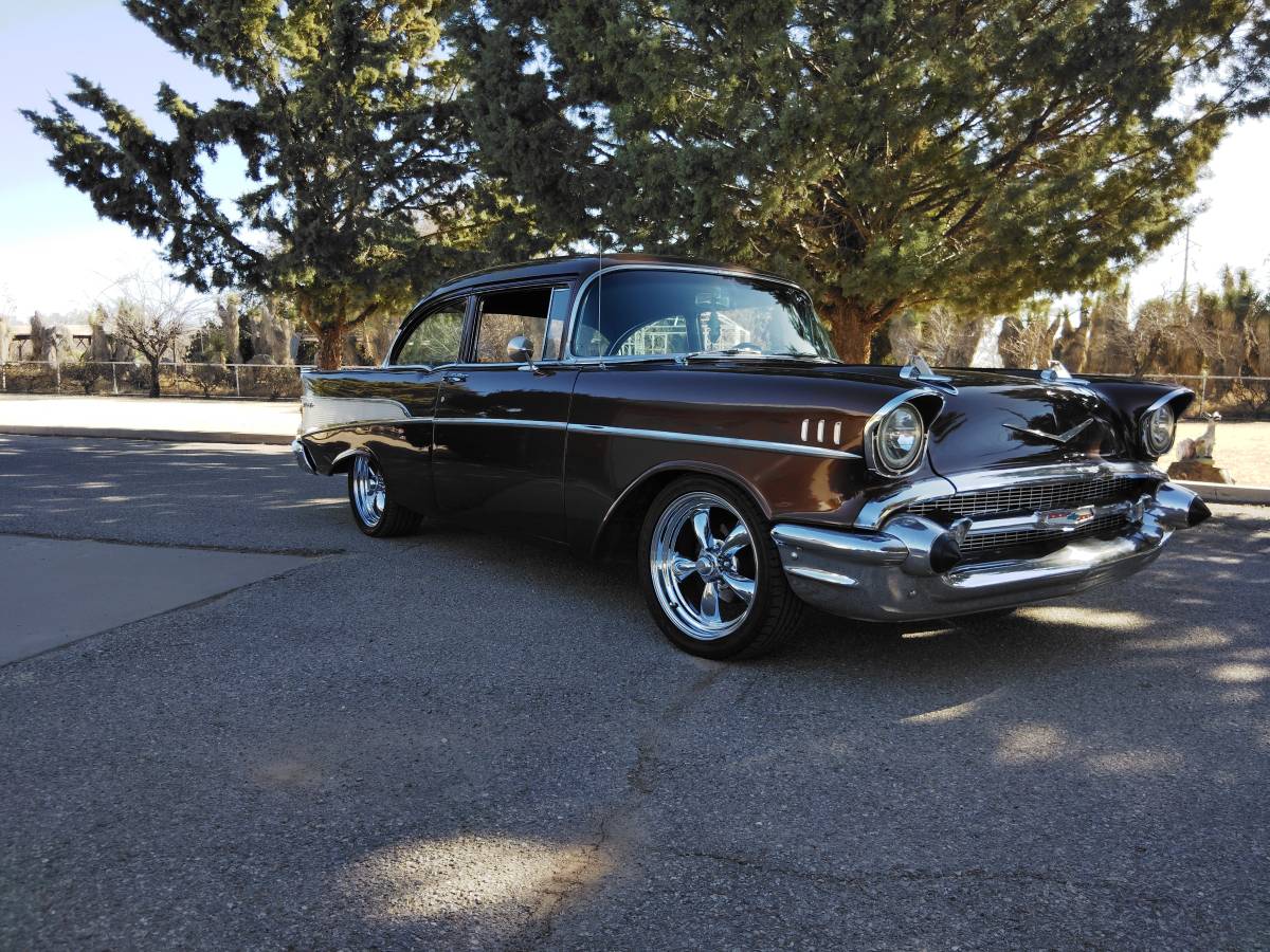 Chevrolet-Bel-air-1957-128747-3