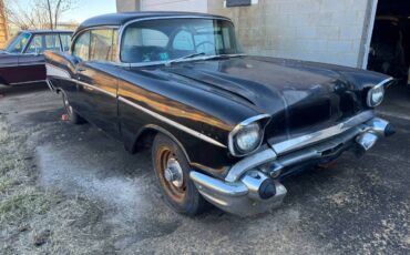 Chevrolet-Bel-air-1957-black-160932-2