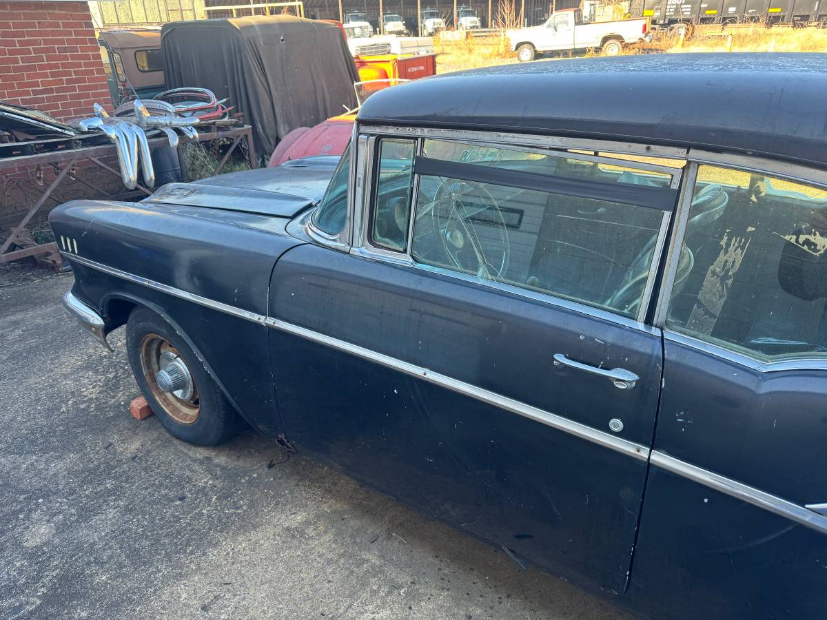 Chevrolet-Bel-air-1957-black-160932-5