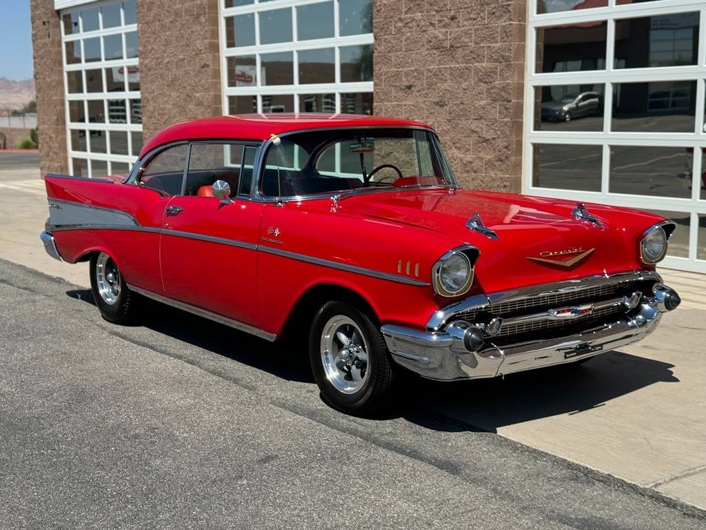 Chevrolet-Bel-air-1957-red-7765-1