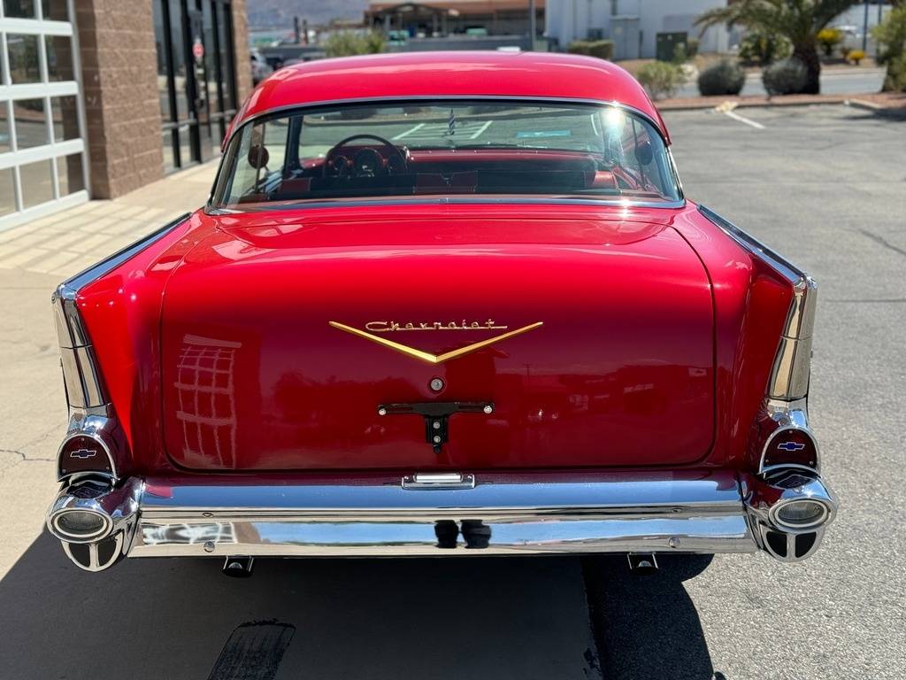 Chevrolet-Bel-air-1957-red-7765-5