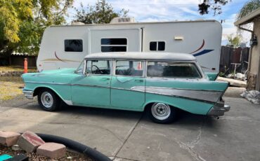 Chevrolet-Belair-1957-green-19867-9