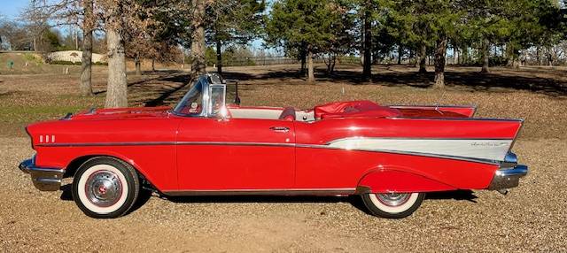 Chevrolet-Belair-1957-red-17862-1