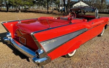 Chevrolet-Belair-1957-red-17862-12