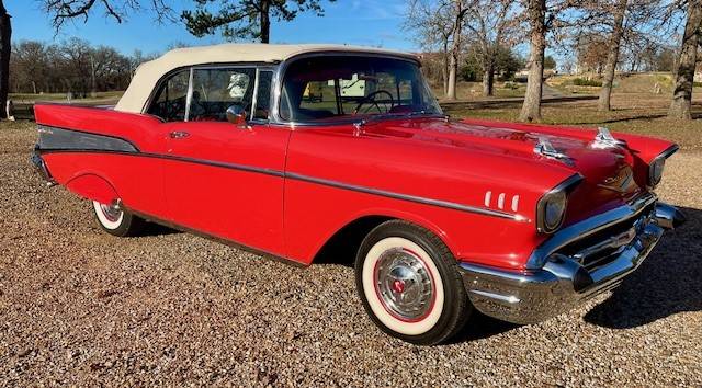 Chevrolet-Belair-1957-red-17862-18