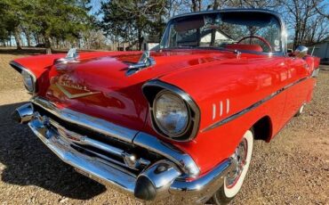 Chevrolet-Belair-1957-red-17862-4